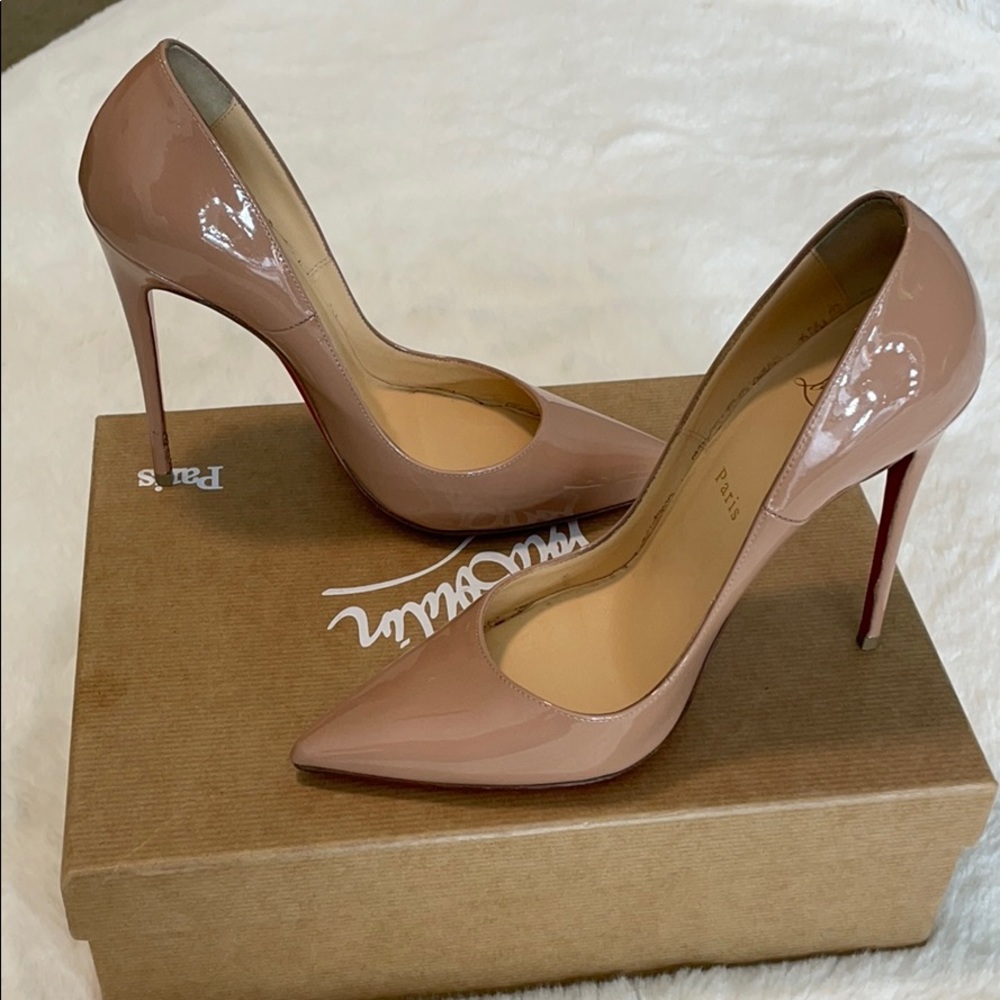 Christian Louboutin So Kate Heels - Picture 4 of 11